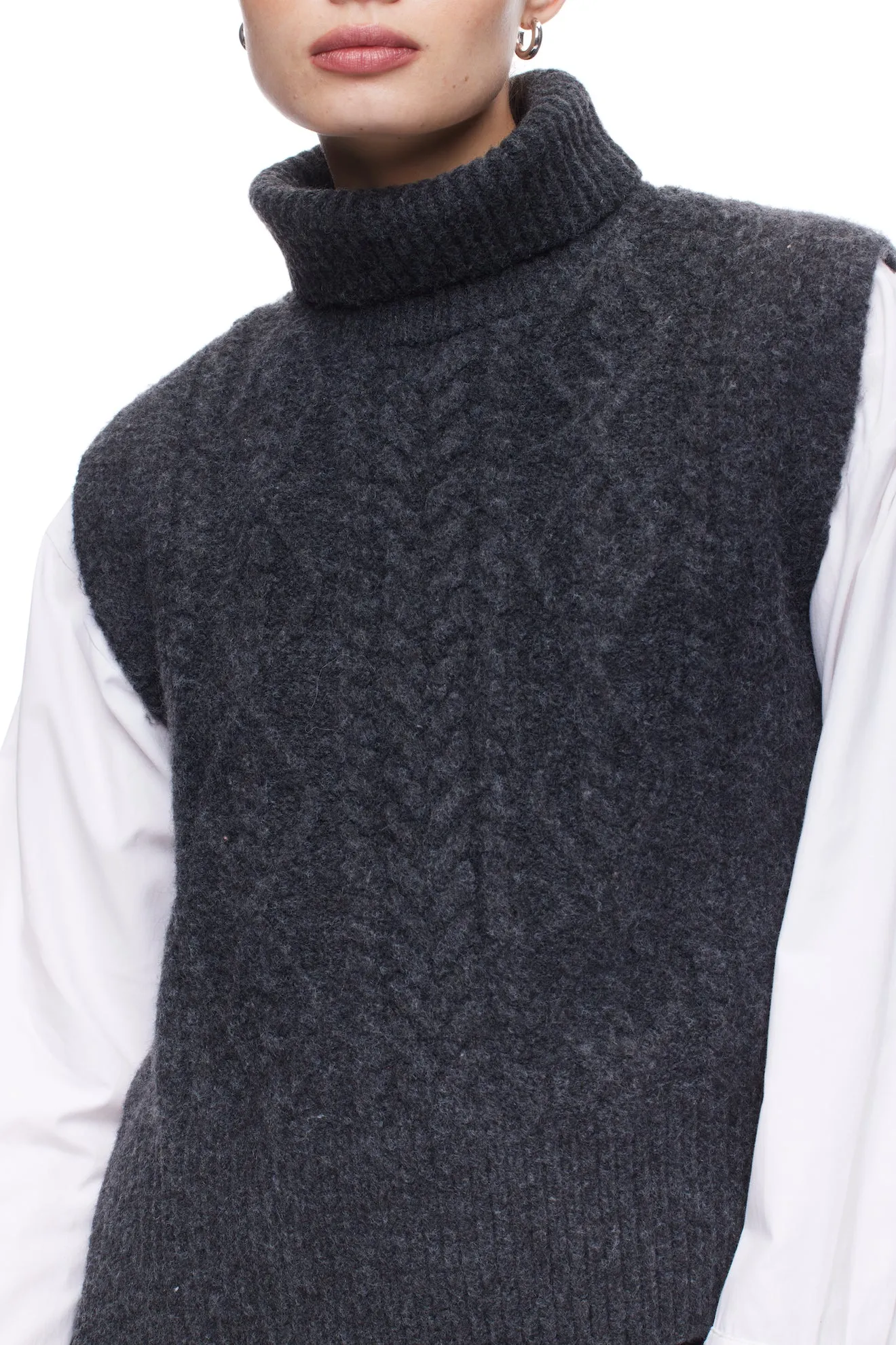 Moon River Cable Knit Dickie