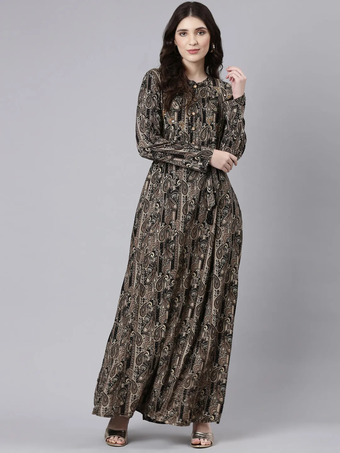 Neeru's Black Straight Casual Printed Maxi Dresses
