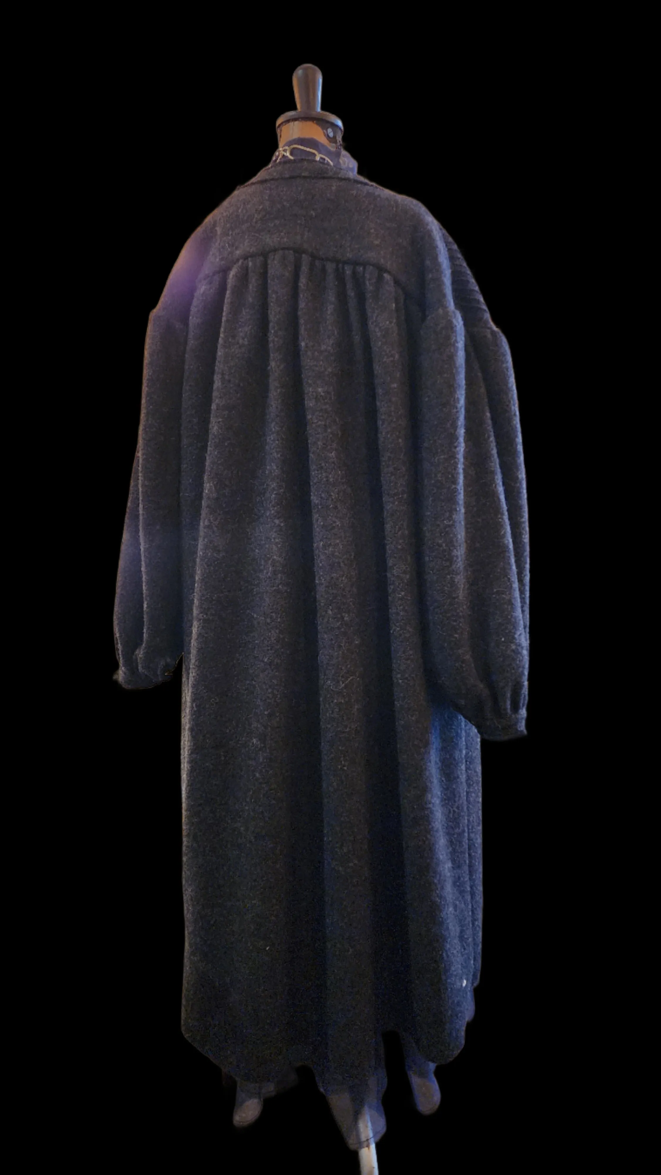 Pin-tuck coat  - boiled Wool