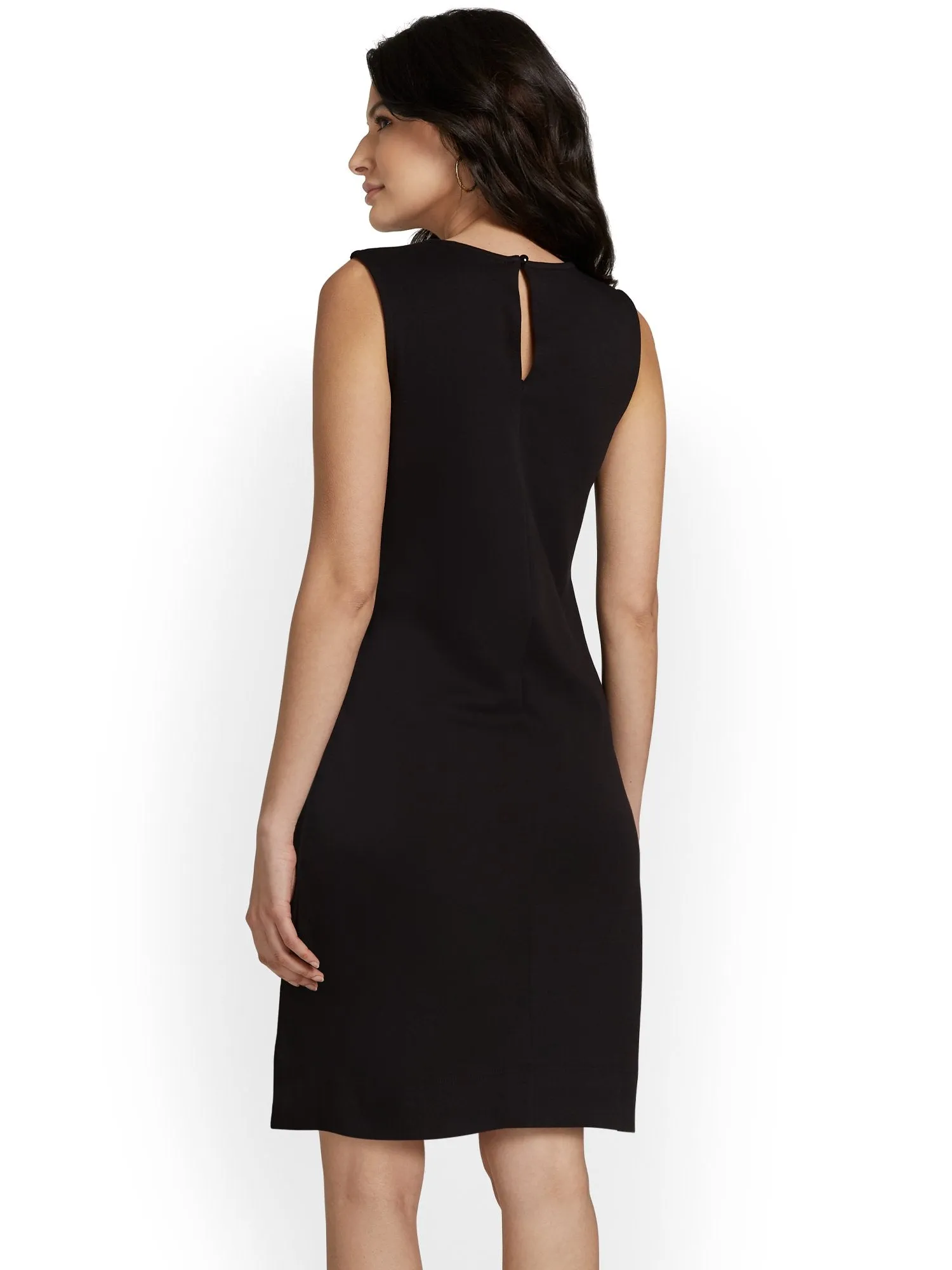 Sleeveless Double-Pocket Shift Dress - City Knits